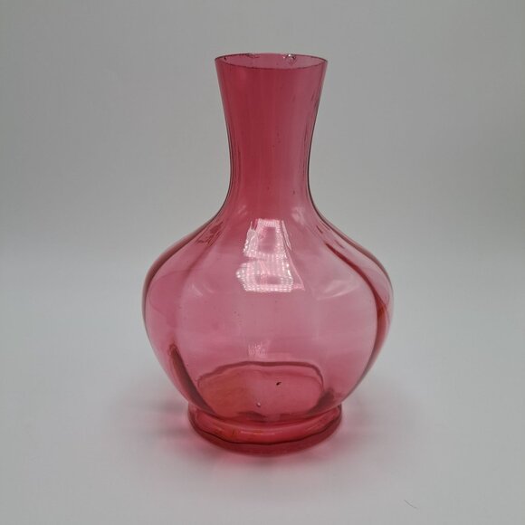 Cranberry Glass Vase Hand Blown Vintage Style Decorative Accent Piece - Picture 5 of 12